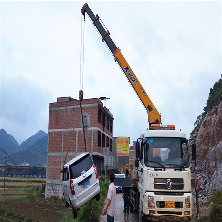 天津河北道路救援用随车吊应急服务：高效、可靠的紧急救援解决方案